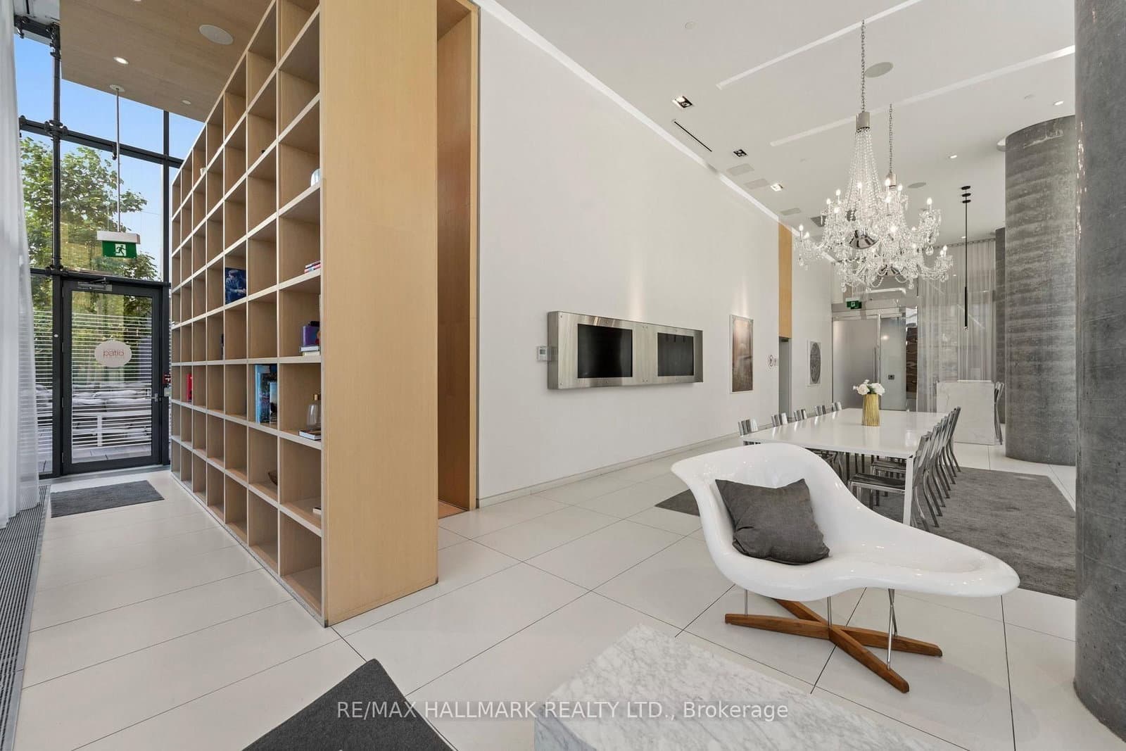 185 Roehampton Avenue, Unit PH2 thumbnail 35