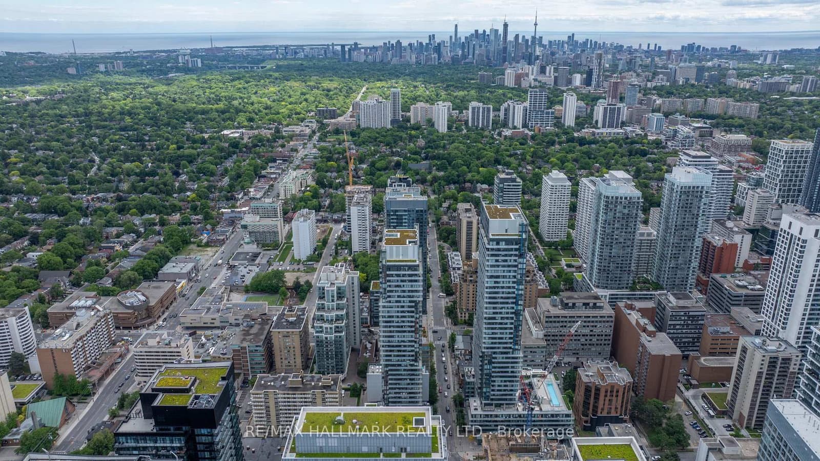 185 Roehampton Avenue, Unit PH2 thumbnail 47