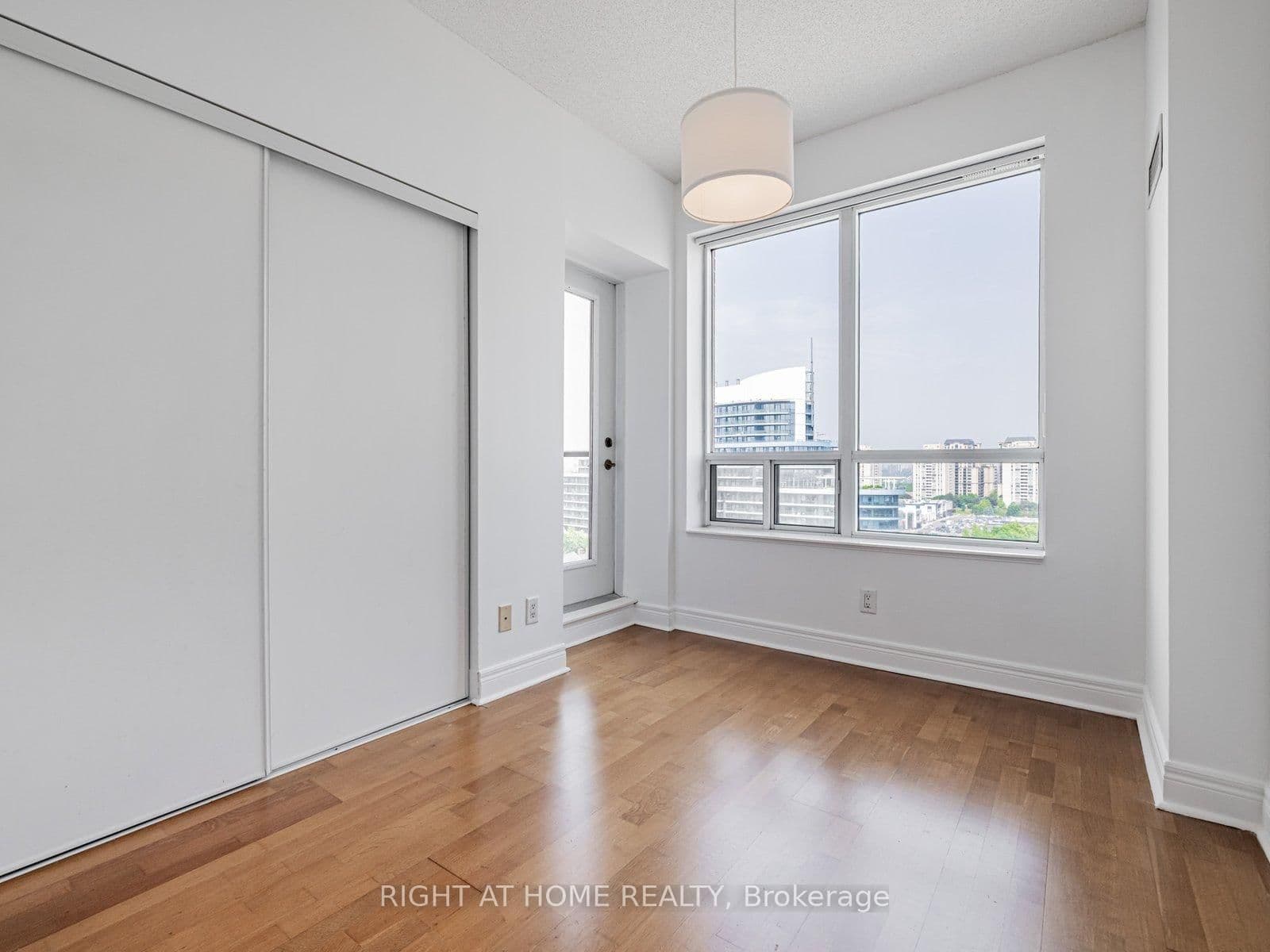 1 Clairtrell Road, Unit RG1 thumbnail 16