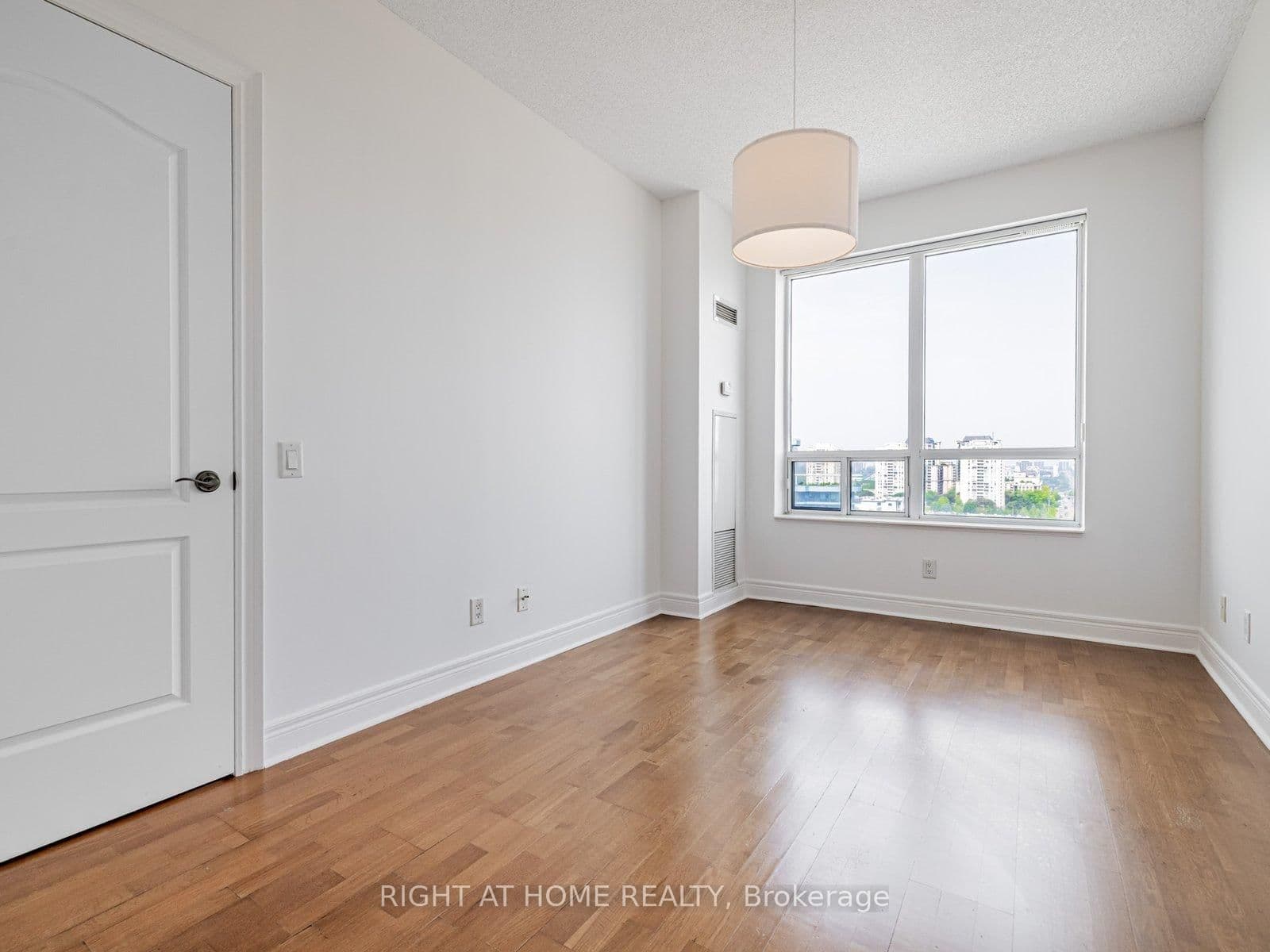 1 Clairtrell Road, Unit RG1 thumbnail 18