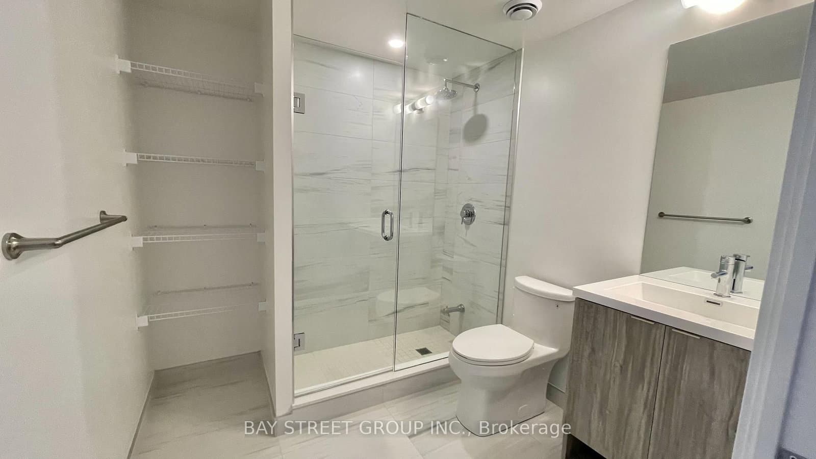 138 Downes Street, Unit 4302 thumbnail 35