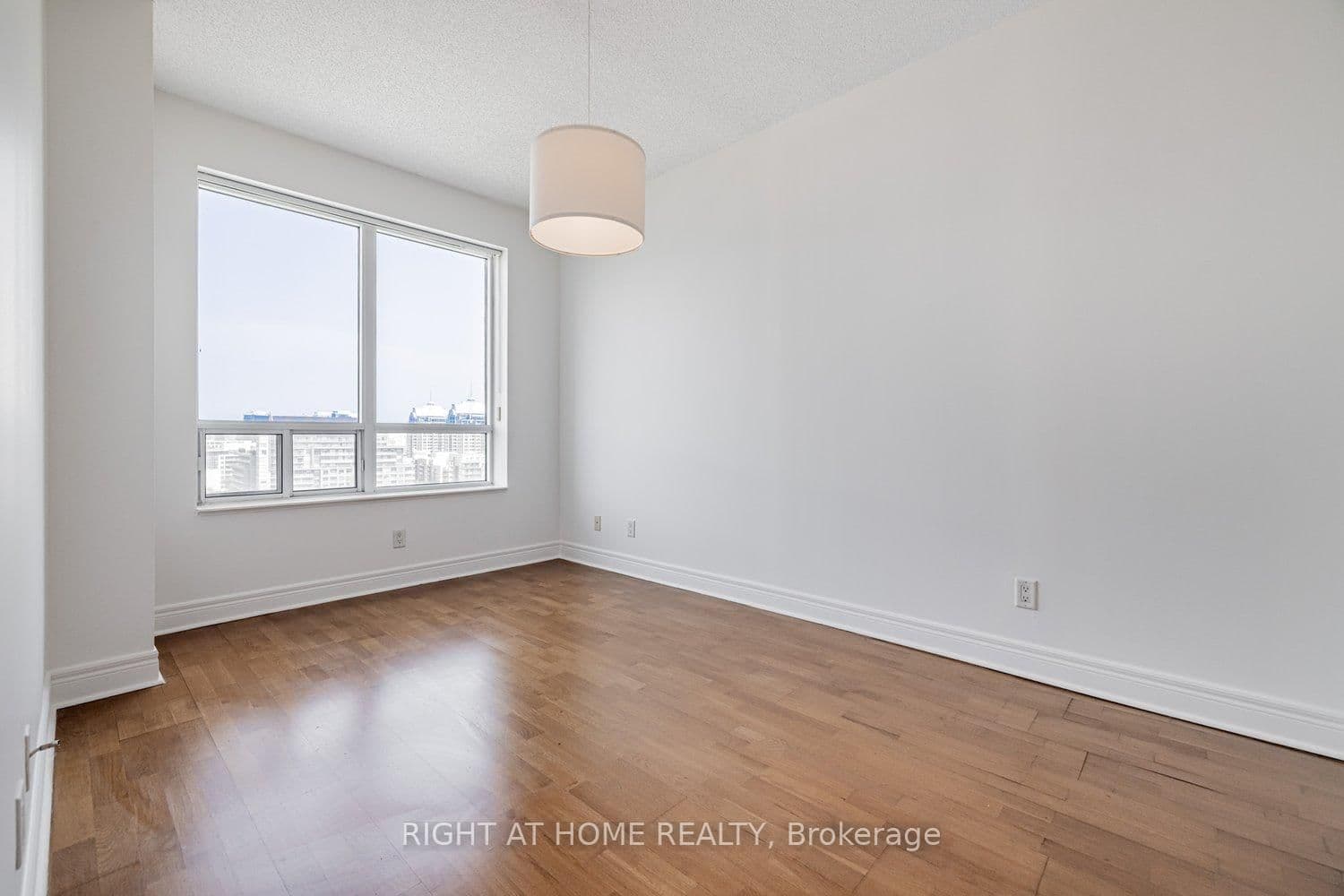 1 Clairtrell Road, Unit RG1 thumbnail 13