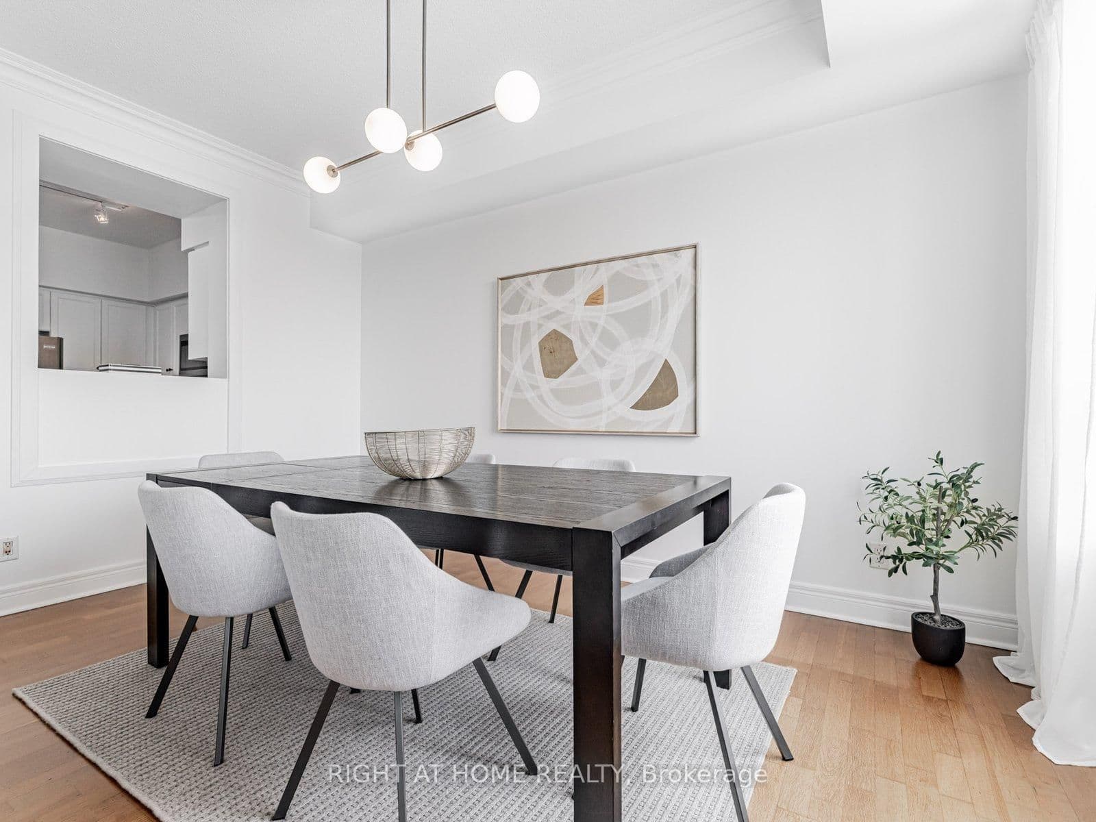 1 Clairtrell Road, Unit RG1 thumbnail 4