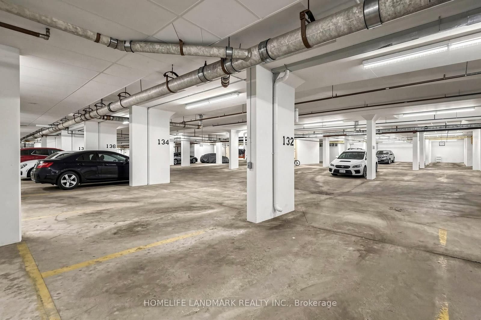 108 Finch Avenue W, Unit B29 thumbnail 32