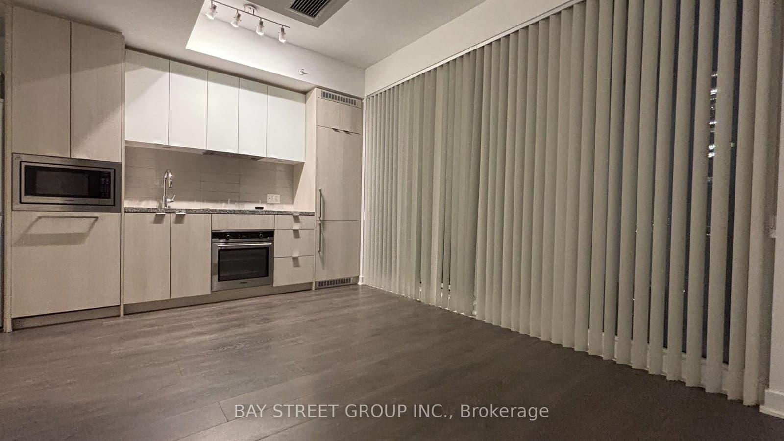 115 Blue Jays Way, Unit 2208 thumbnail 10