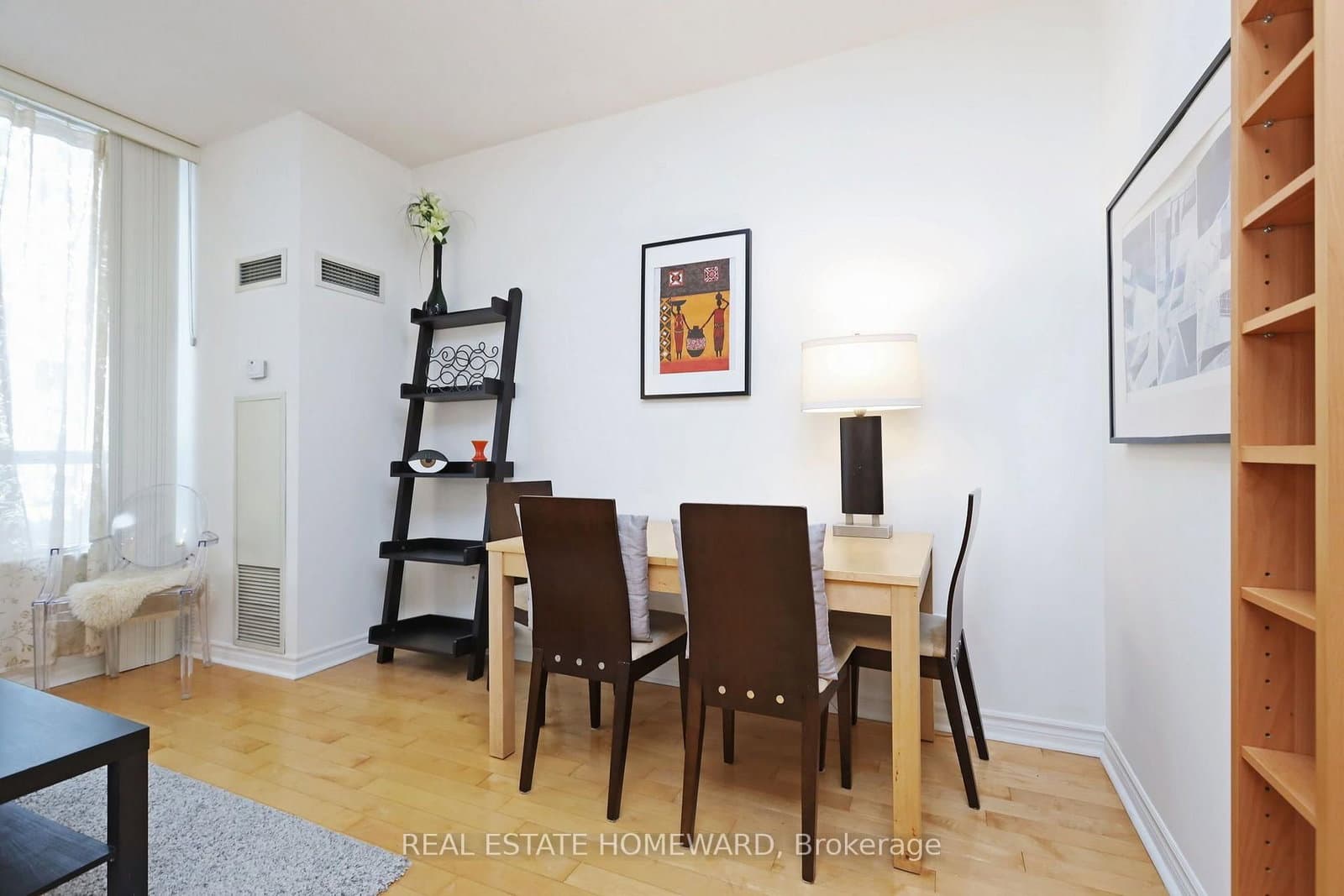 250 Wellington Street W, Unit PH31 thumbnail 7