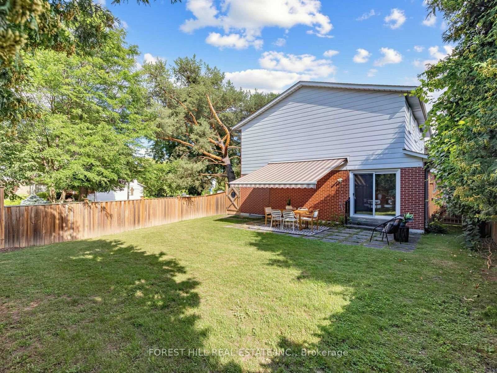 1 Ames Circle thumbnail 32
