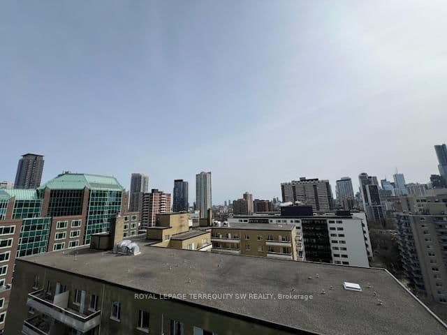 101 Charles Street E, Unit 1202 thumbnail 18