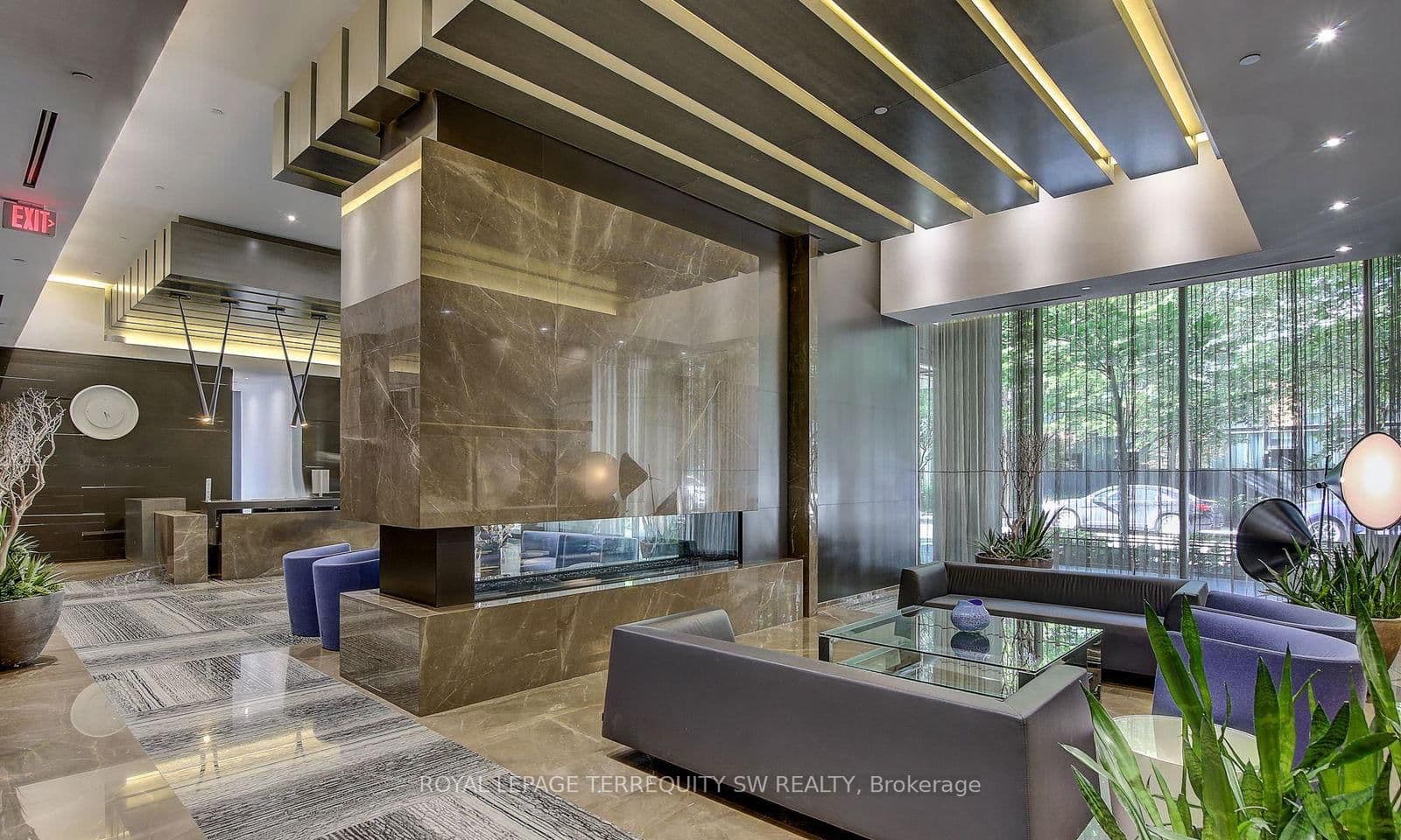 101 Charles Street E, Unit 1202 thumbnail 21
