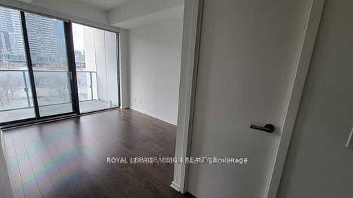 12 Bonnycastle Street W, Unit 202 thumbnail 14
