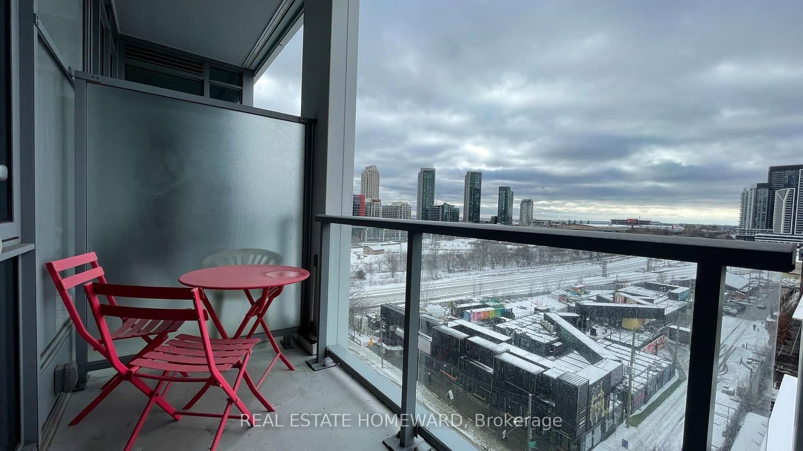 27 Bathurst Street, Unit 813W thumbnail 15