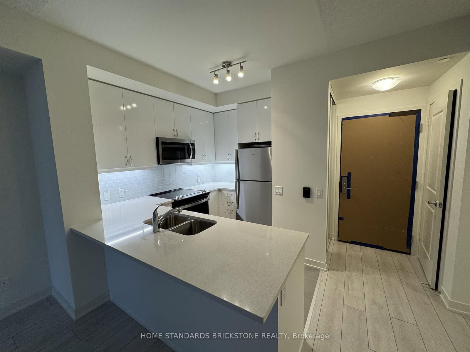 4955 Yonge Street, Unit 1709 - Image 1