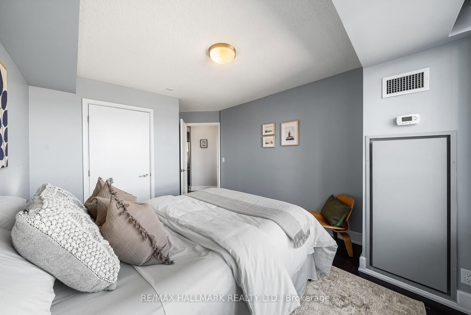 676 Sheppard Avenue E, Unit 708 thumbnail 23