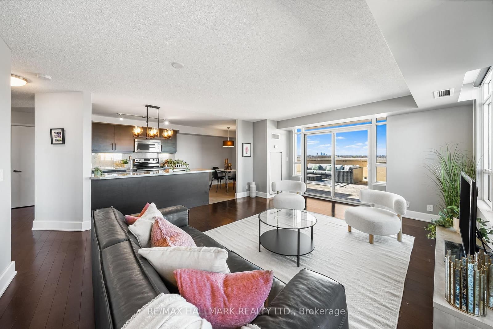 676 Sheppard Avenue E, Unit 708 thumbnail 9