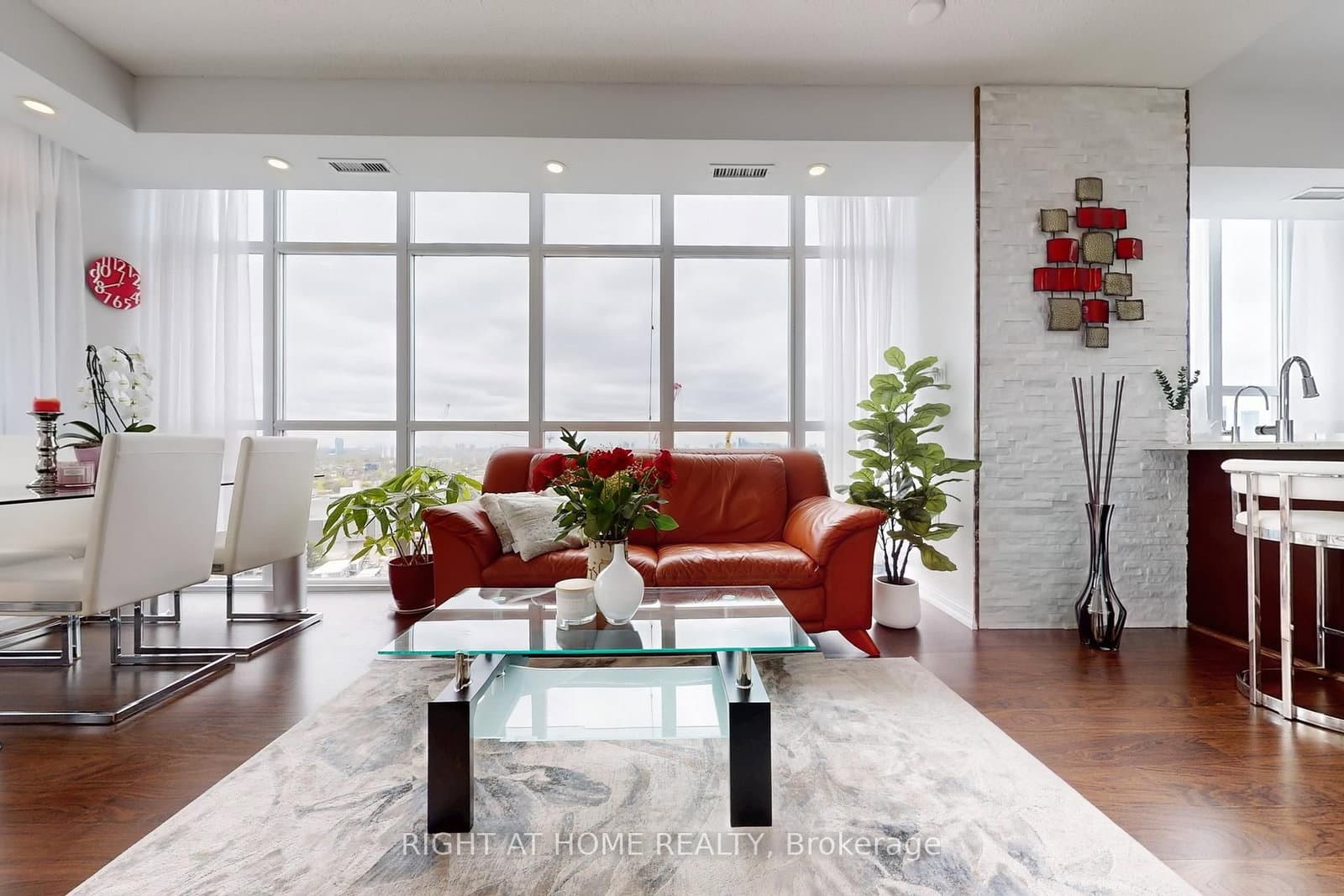 125 Western Battery Road, Unit 2415 thumbnail 5