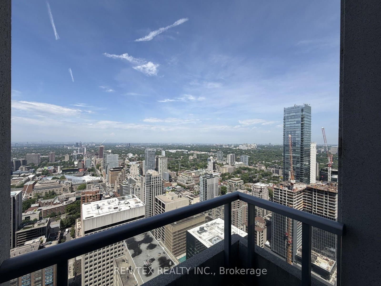 35 Balmuto Street, Unit PH01 thumbnail 16
