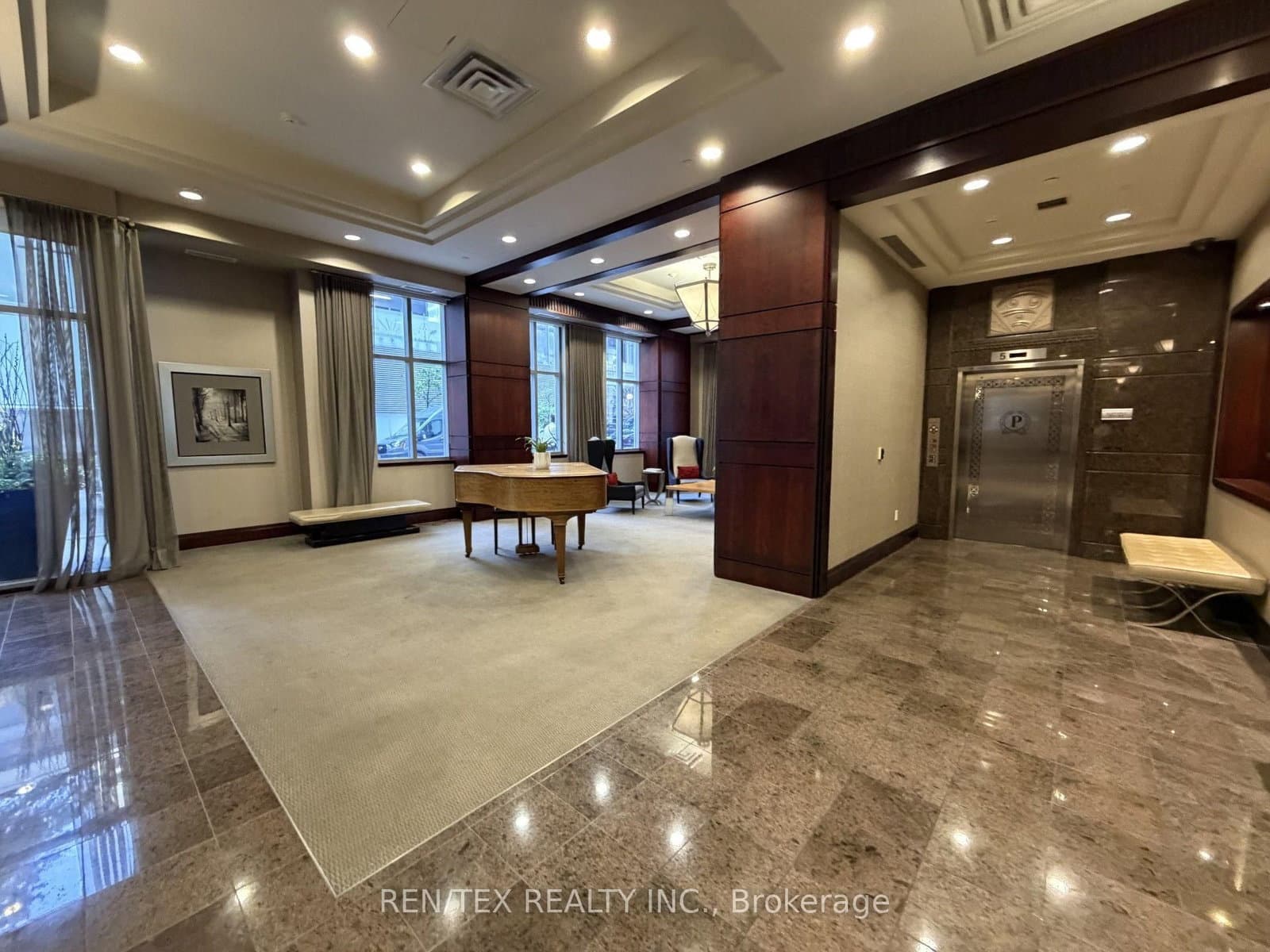 35 Balmuto Street, Unit PH01 thumbnail 5
