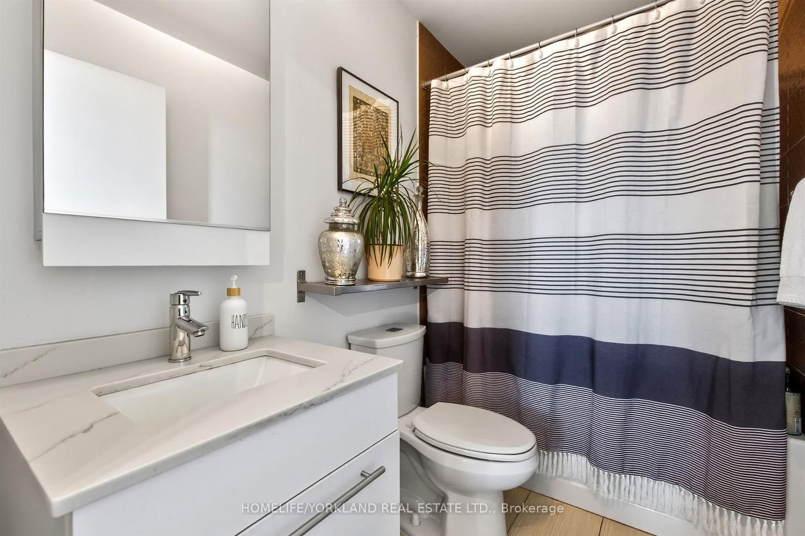 500 Sherbourne Street, Unit 2703 thumbnail 23