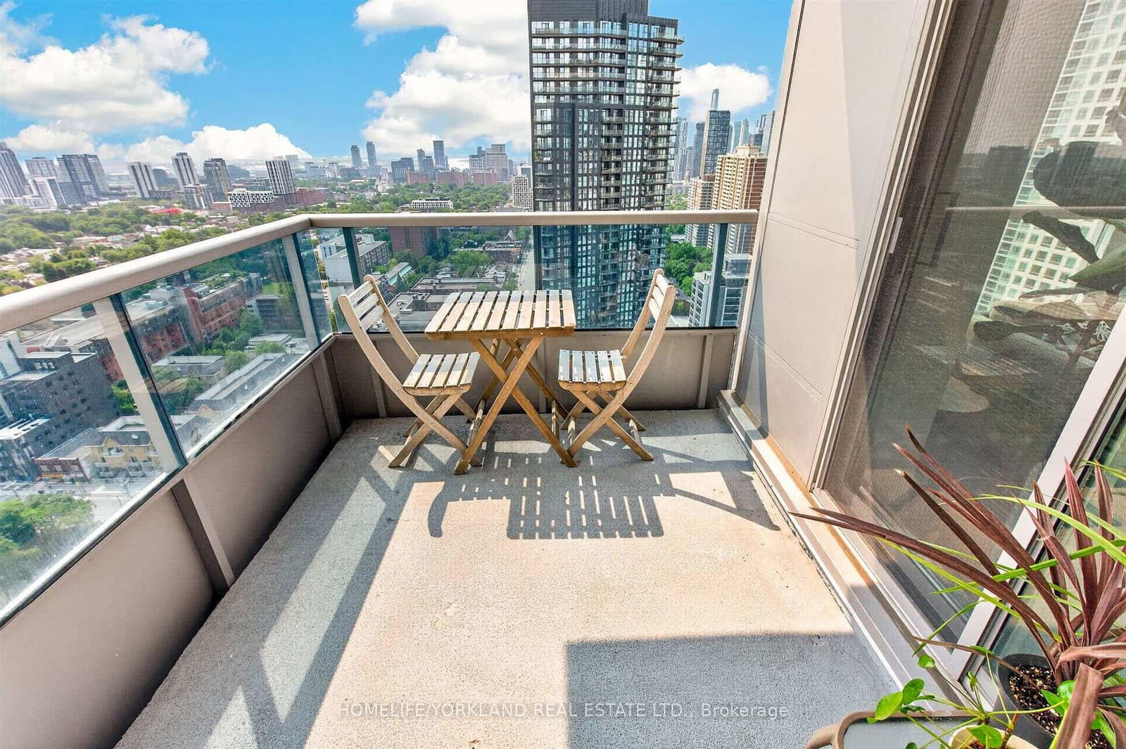 500 Sherbourne Street, Unit 2703 thumbnail 27