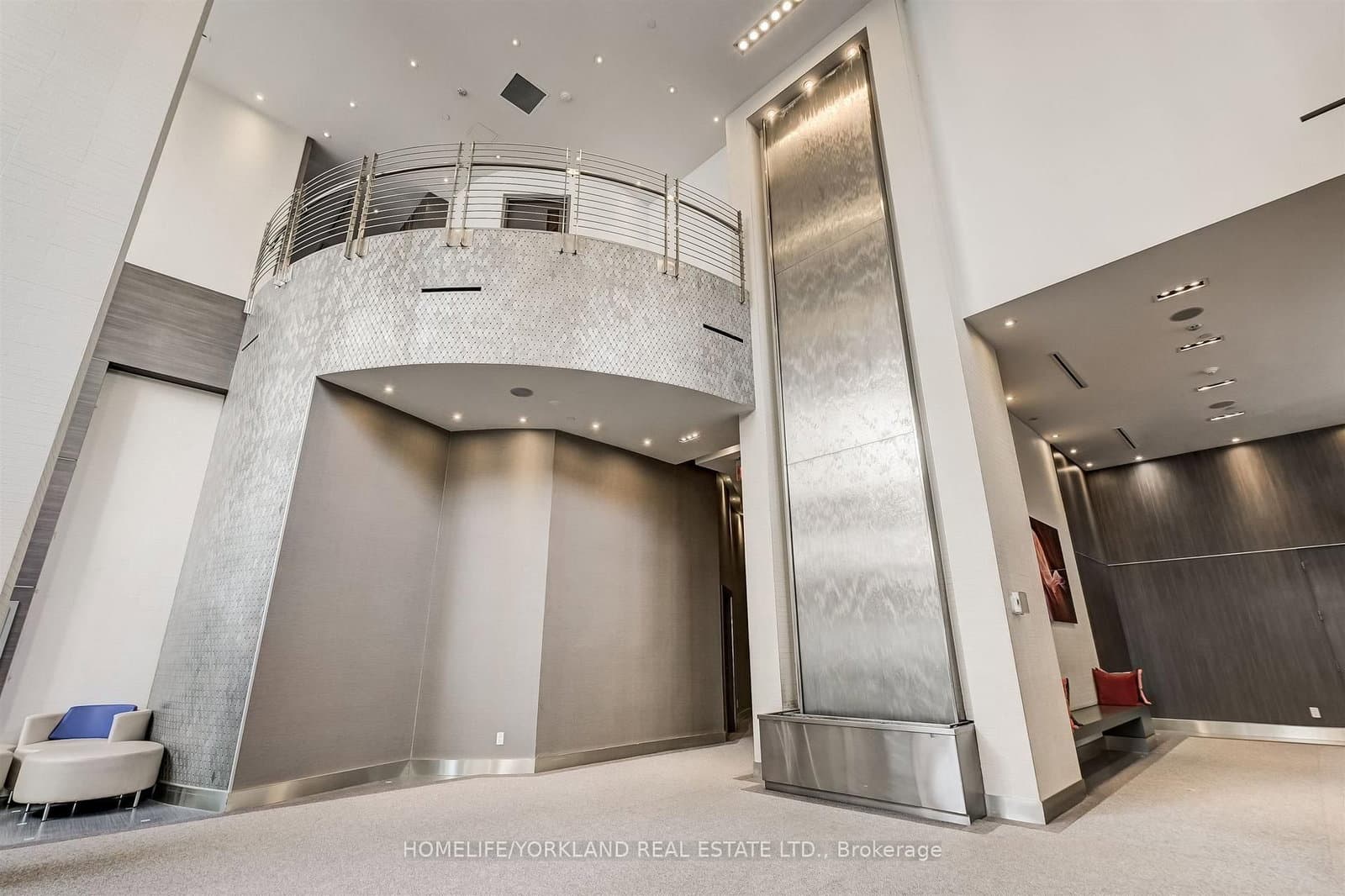 500 Sherbourne Street, Unit 2703 thumbnail 5