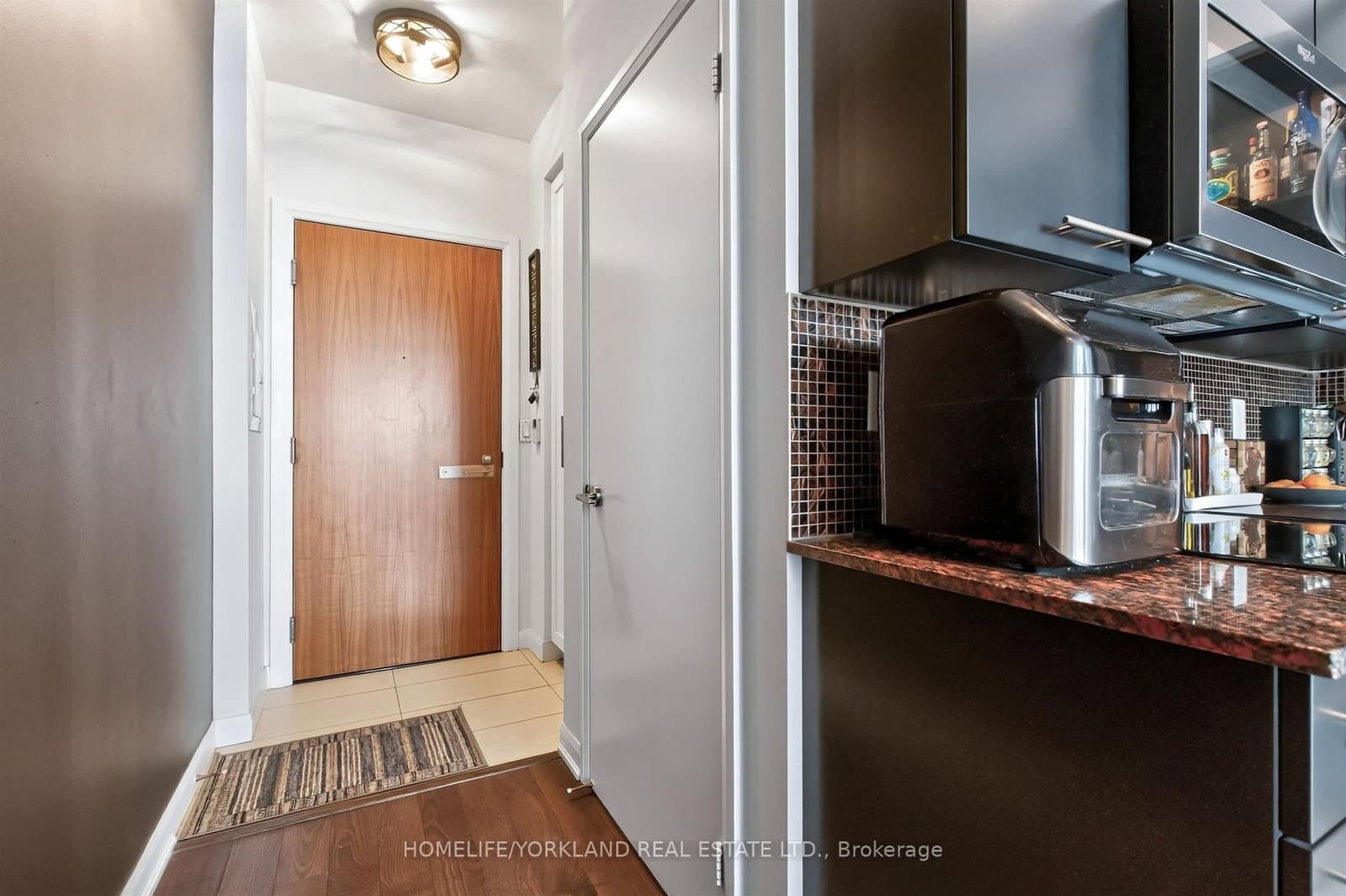 500 Sherbourne Street, Unit 2703 thumbnail 6