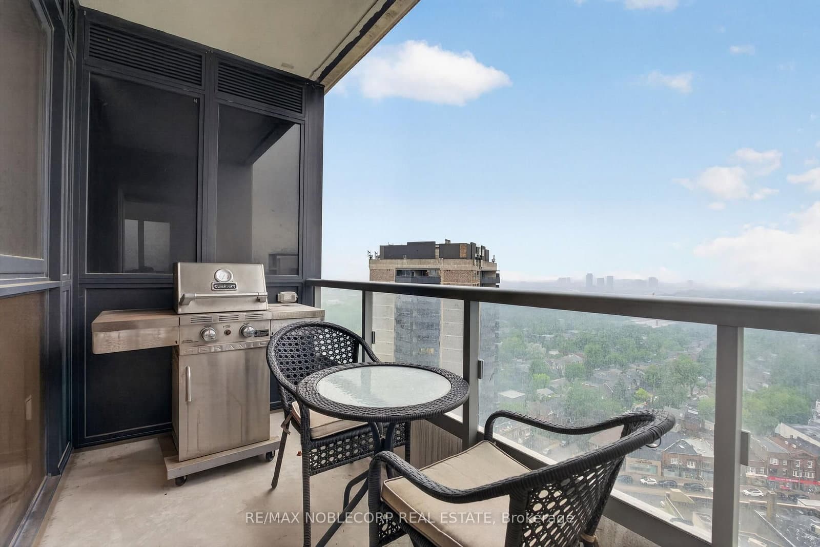 501 St Clair Avenue W, Unit 1911 thumbnail 16
