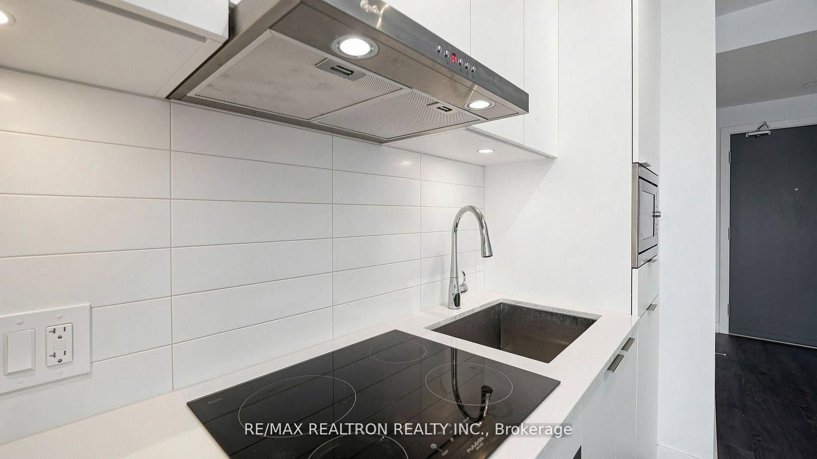 7 Golden Lion Heights, Unit N1105 thumbnail 16