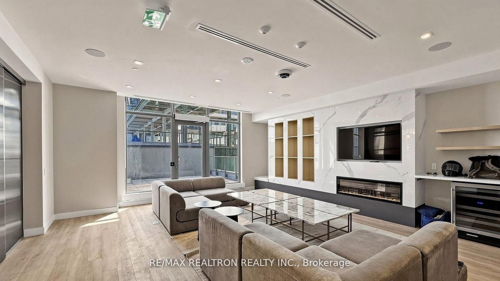 7 Golden Lion Heights, Unit N1105 thumbnail 33