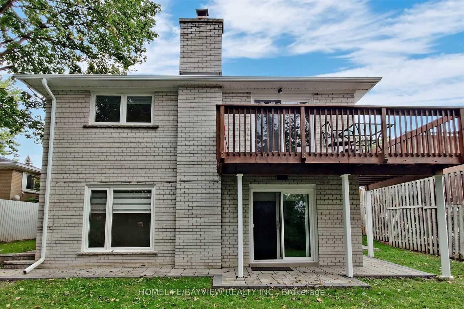 663 Conacher (lower) Drive thumbnail 18