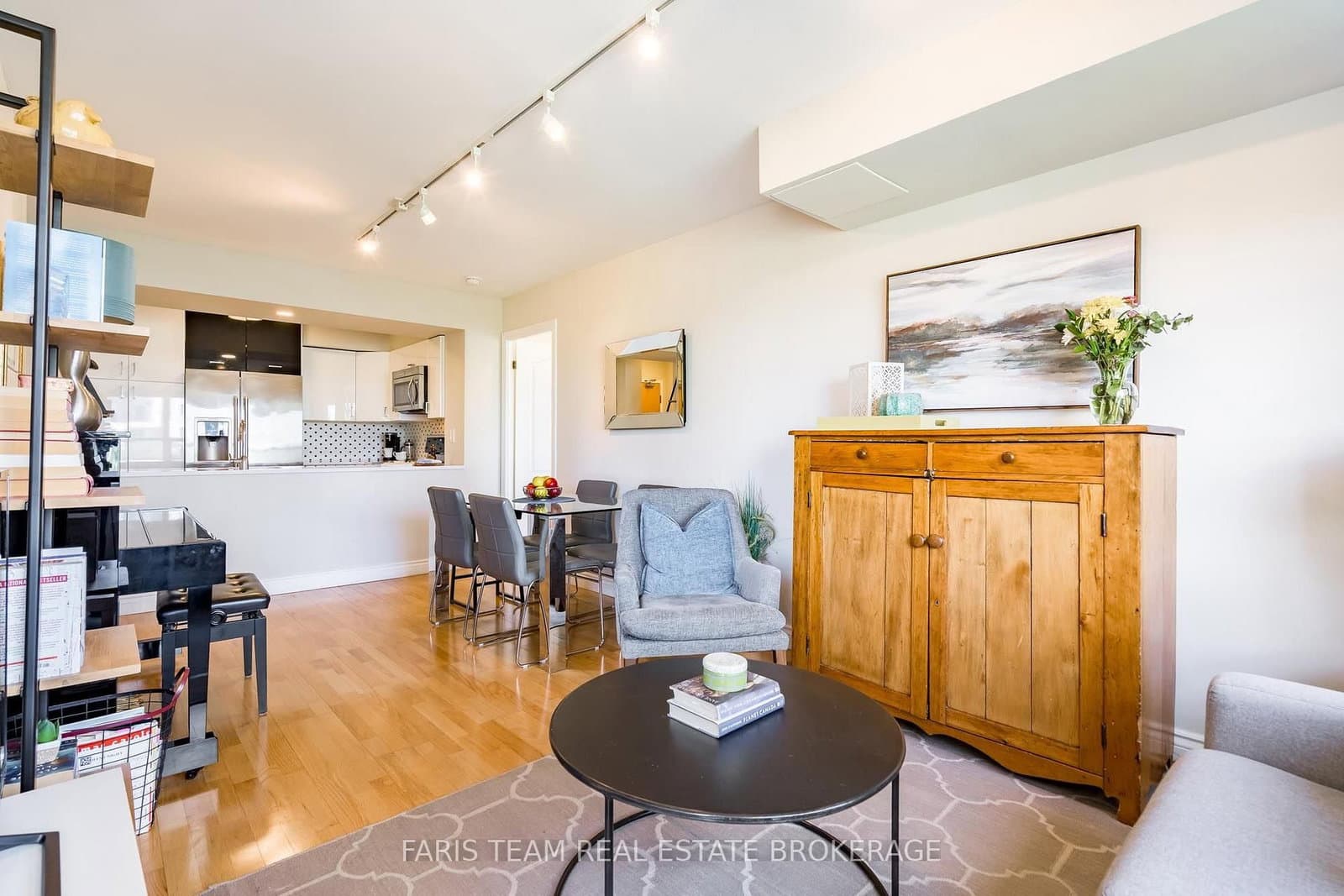 5 Rosehill Avenue, Unit 703 thumbnail 14