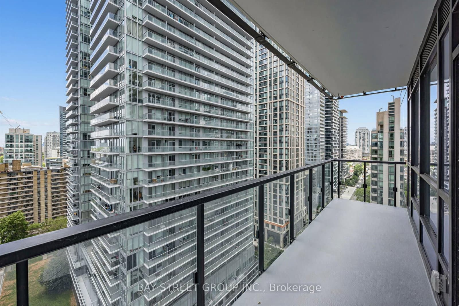 110 Broadway Avenue, Unit 1602 thumbnail 23