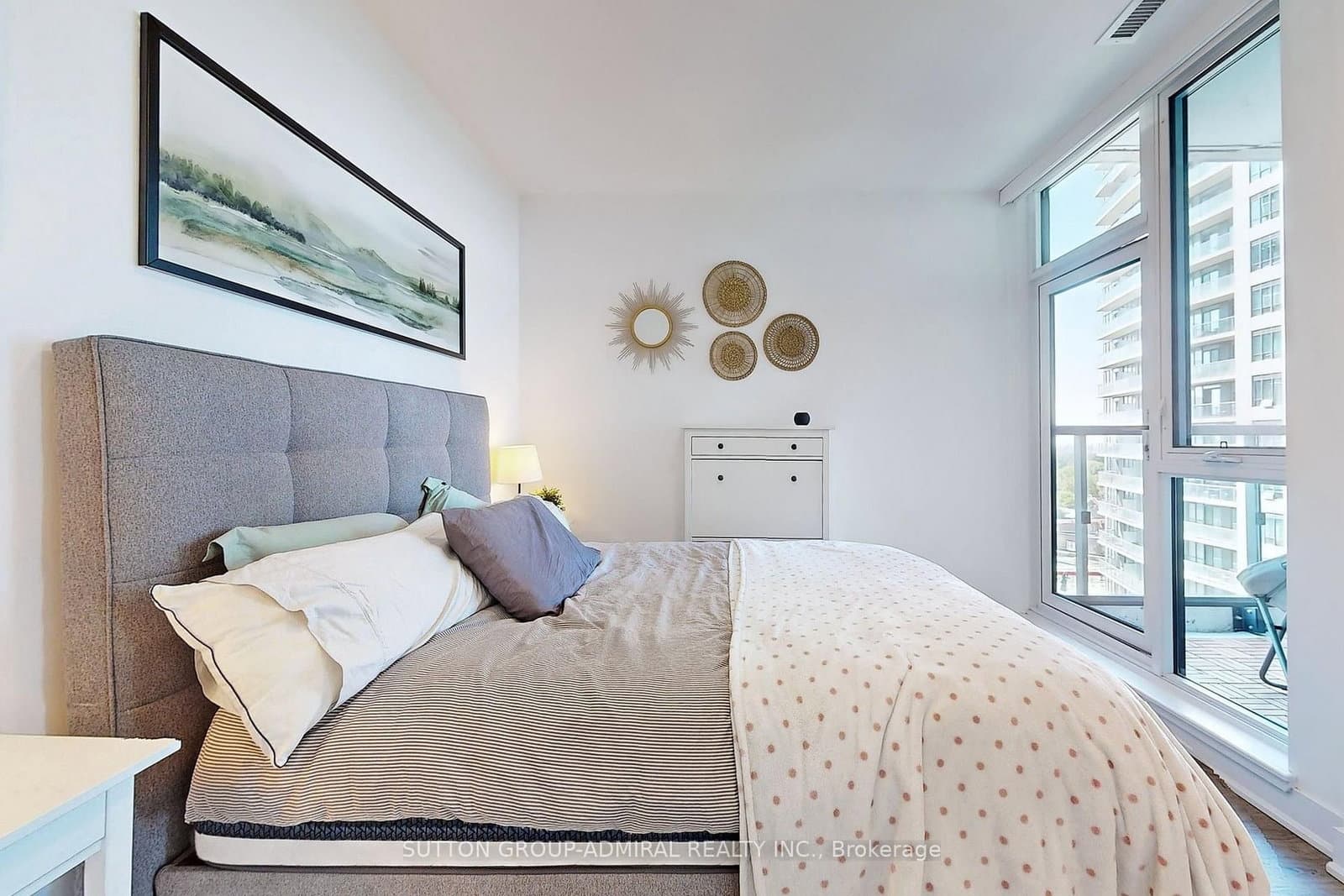 1486 Bathurst Street, Unit 907 thumbnail 14