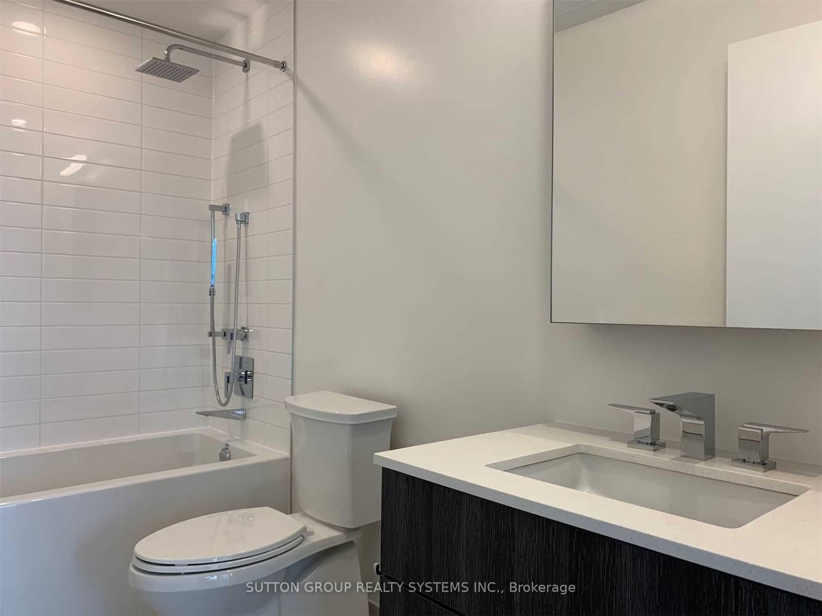 25 Richmond Street E, Unit 2305 thumbnail 17