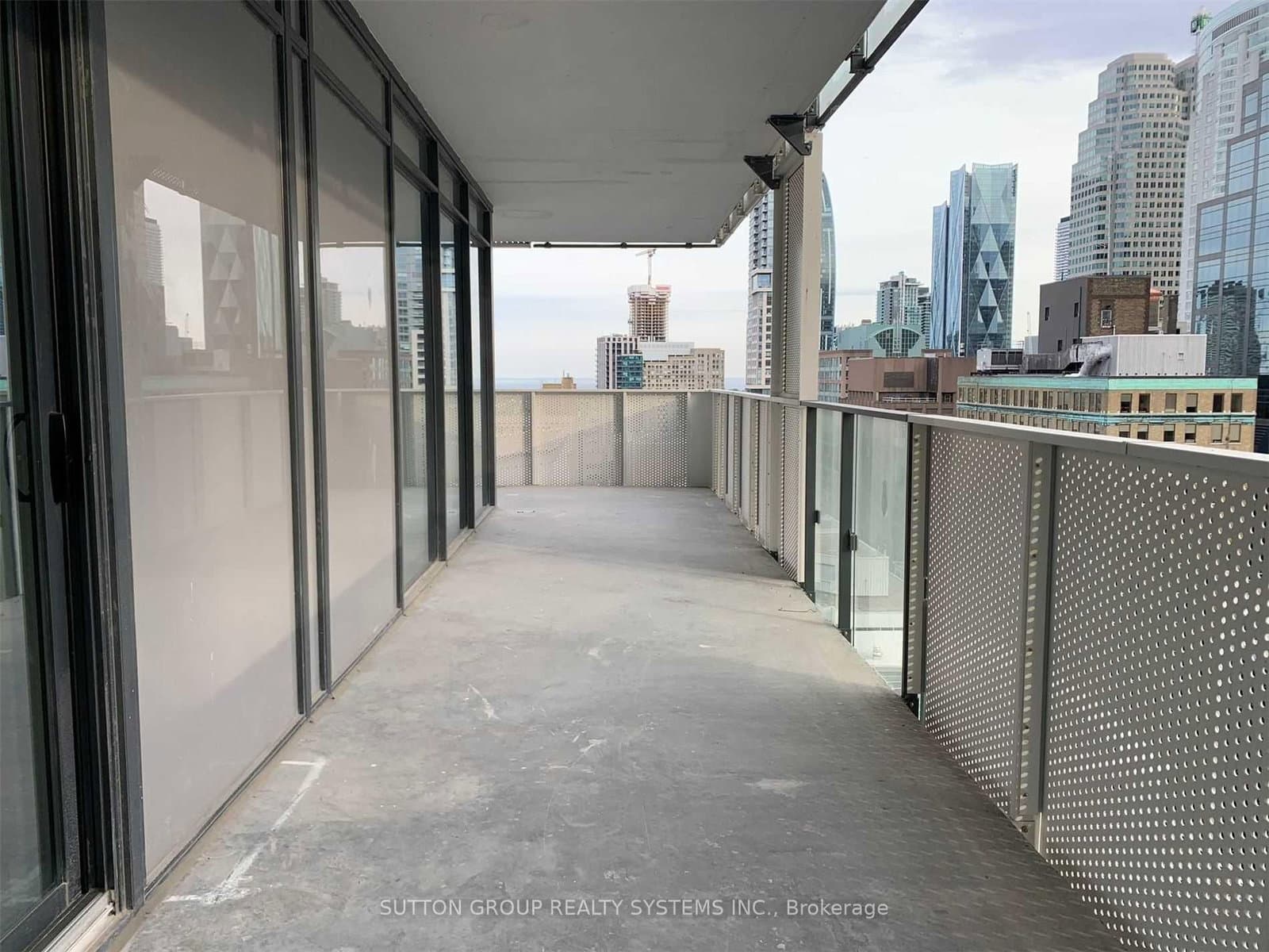 25 Richmond Street E, Unit 2305 thumbnail 21