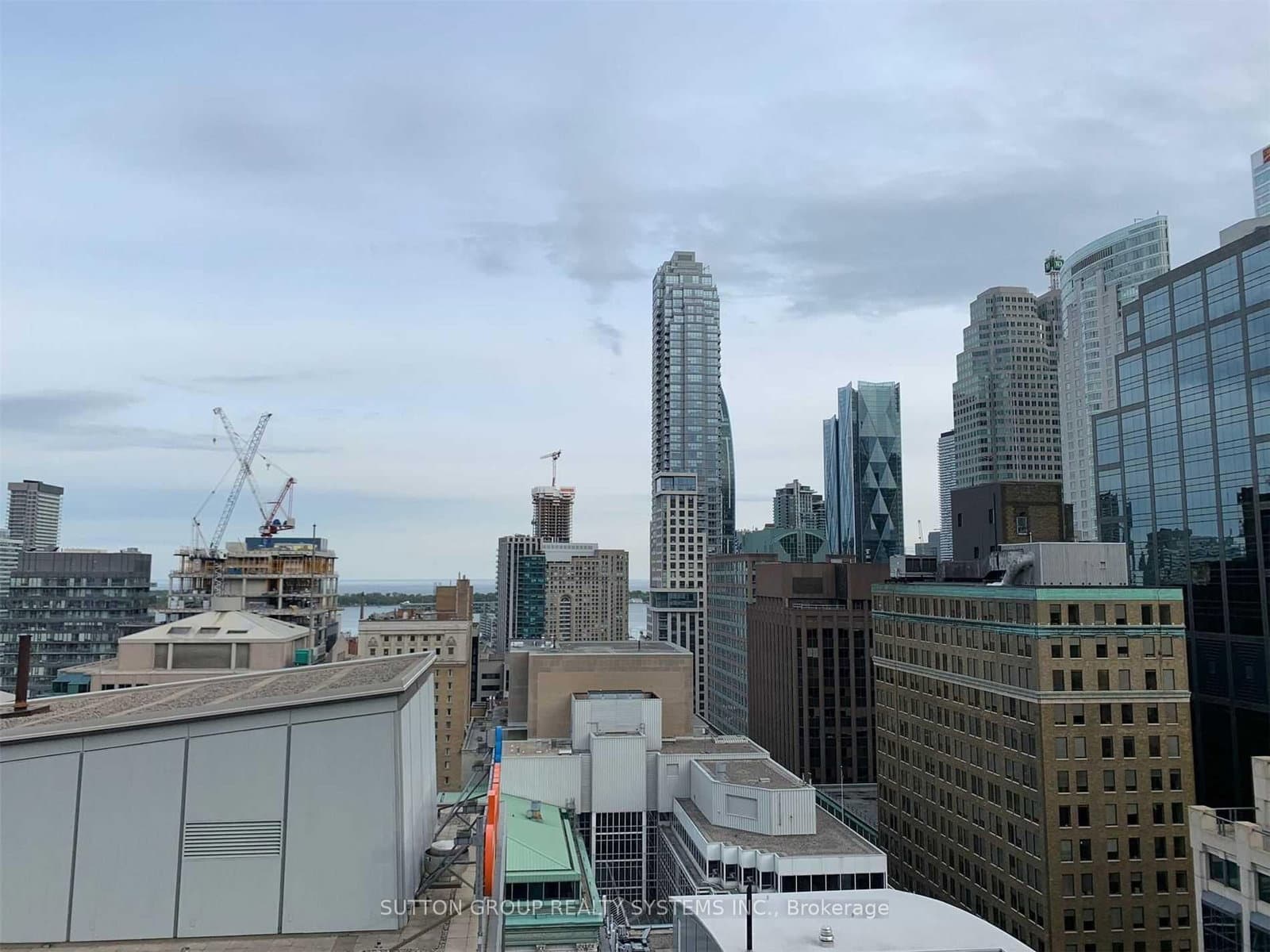 25 Richmond Street E, Unit 2305 thumbnail 23
