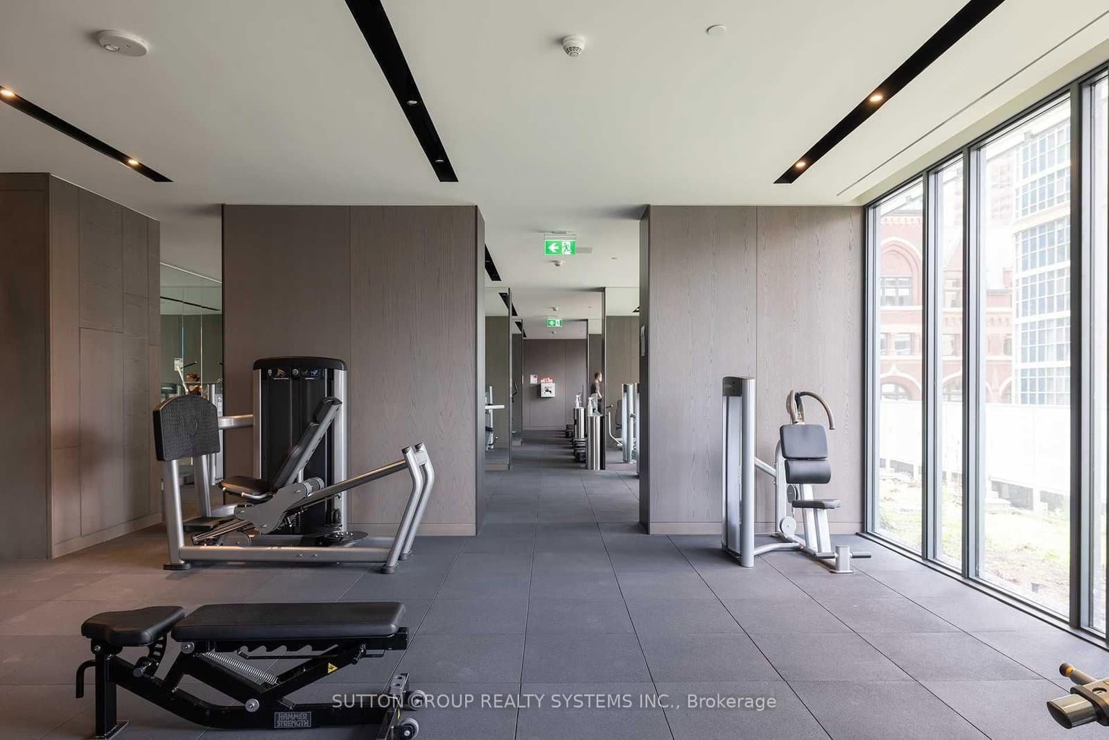 25 Richmond Street E, Unit 2305 thumbnail 29