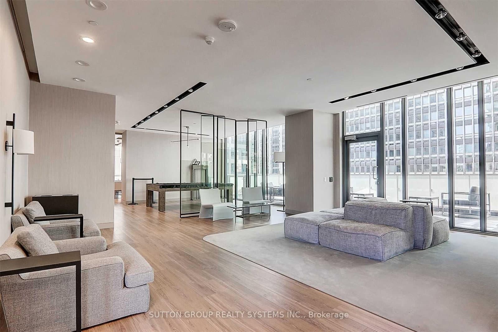 25 Richmond Street E, Unit 2305 thumbnail 34