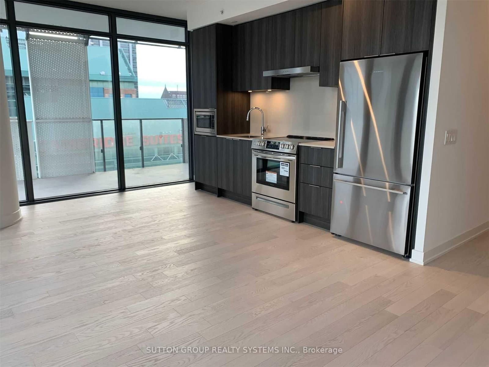 25 Richmond Street E, Unit 2305 thumbnail 6