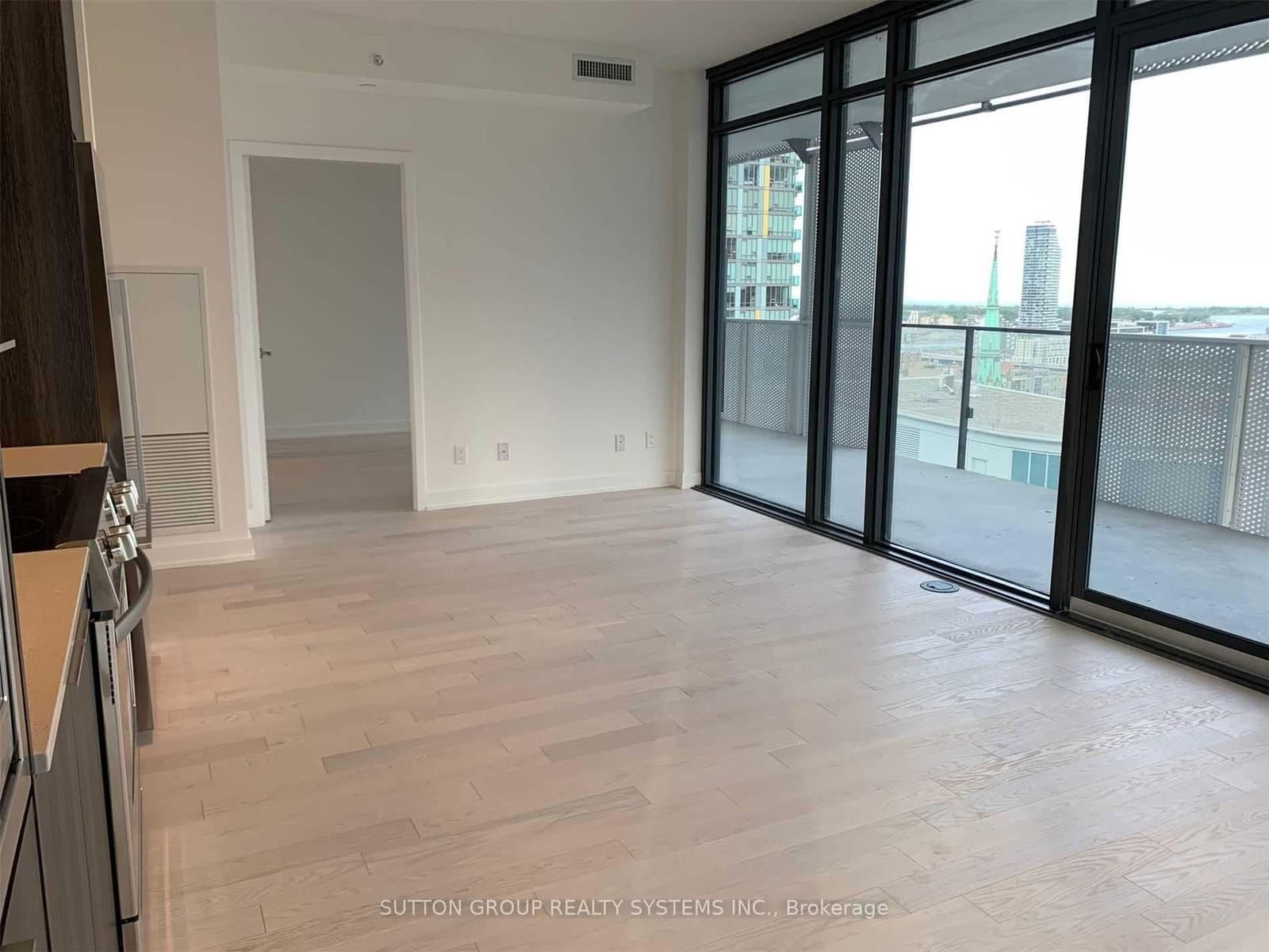 25 Richmond Street E, Unit 2305 thumbnail 7