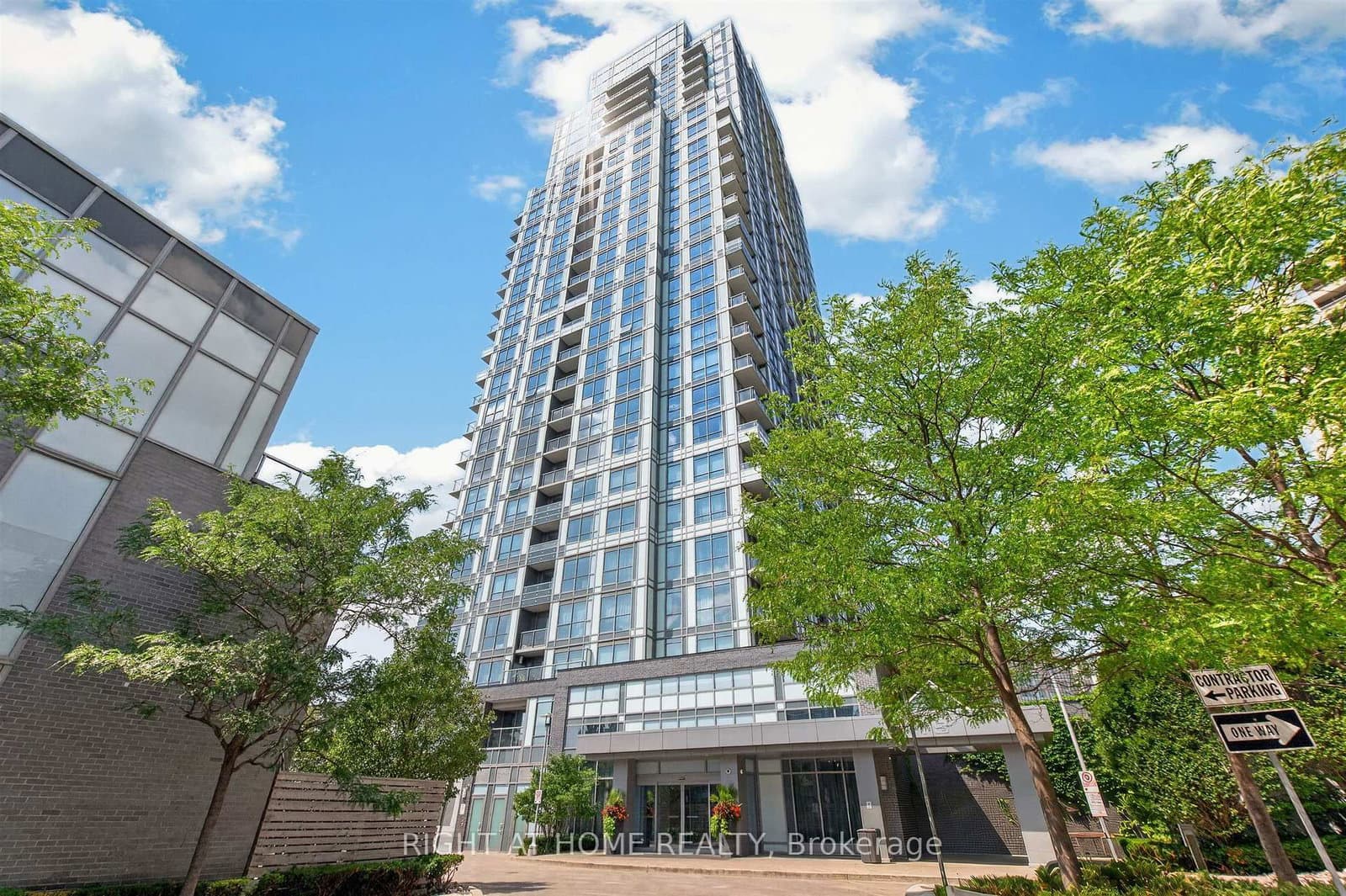 18 Graydon Hall Drive, Unit 509 - Image 1