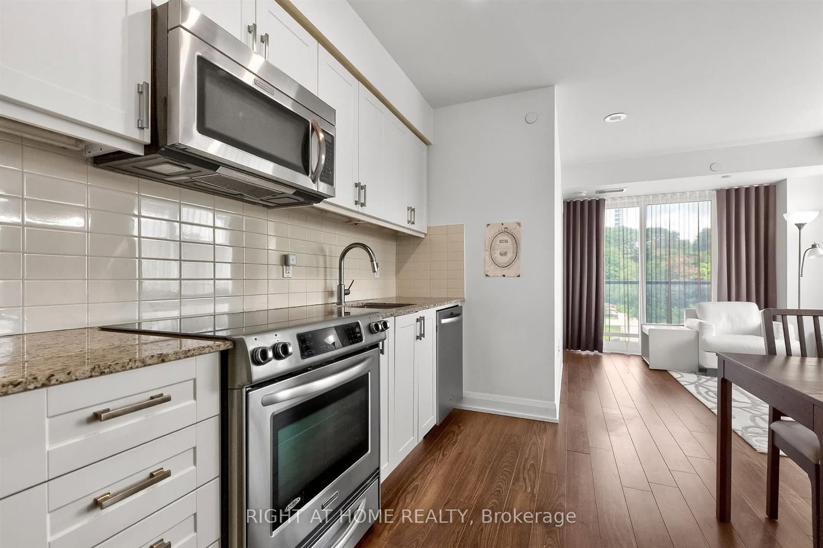 18 Graydon Hall Drive, Unit 509 thumbnail 7
