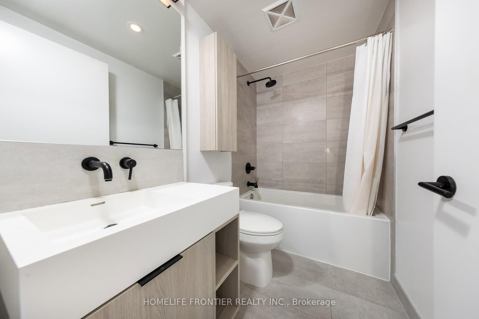 108 Peter Street, Unit 4702 thumbnail 19