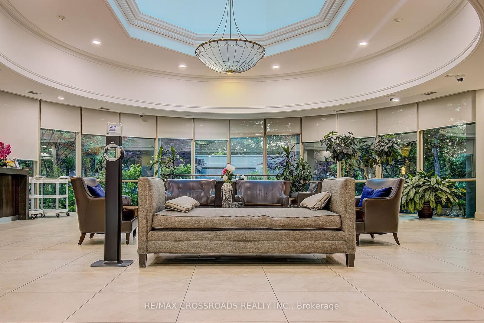 30 Harrison Garden Boulevard, Unit 1512 thumbnail 31