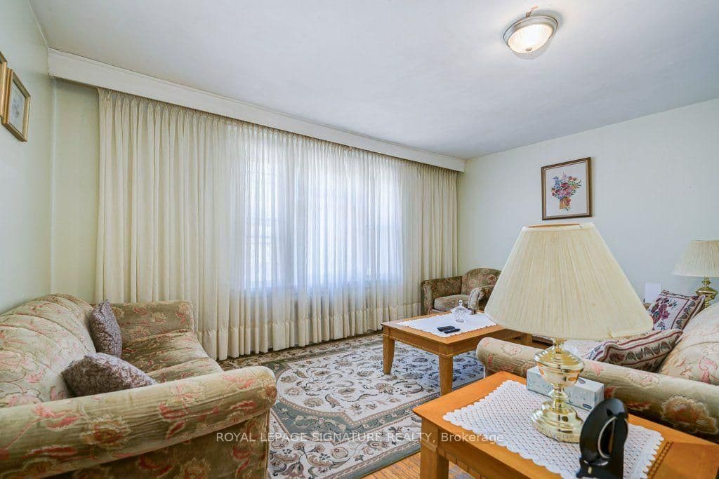 724 Vaughan Road thumbnail 13
