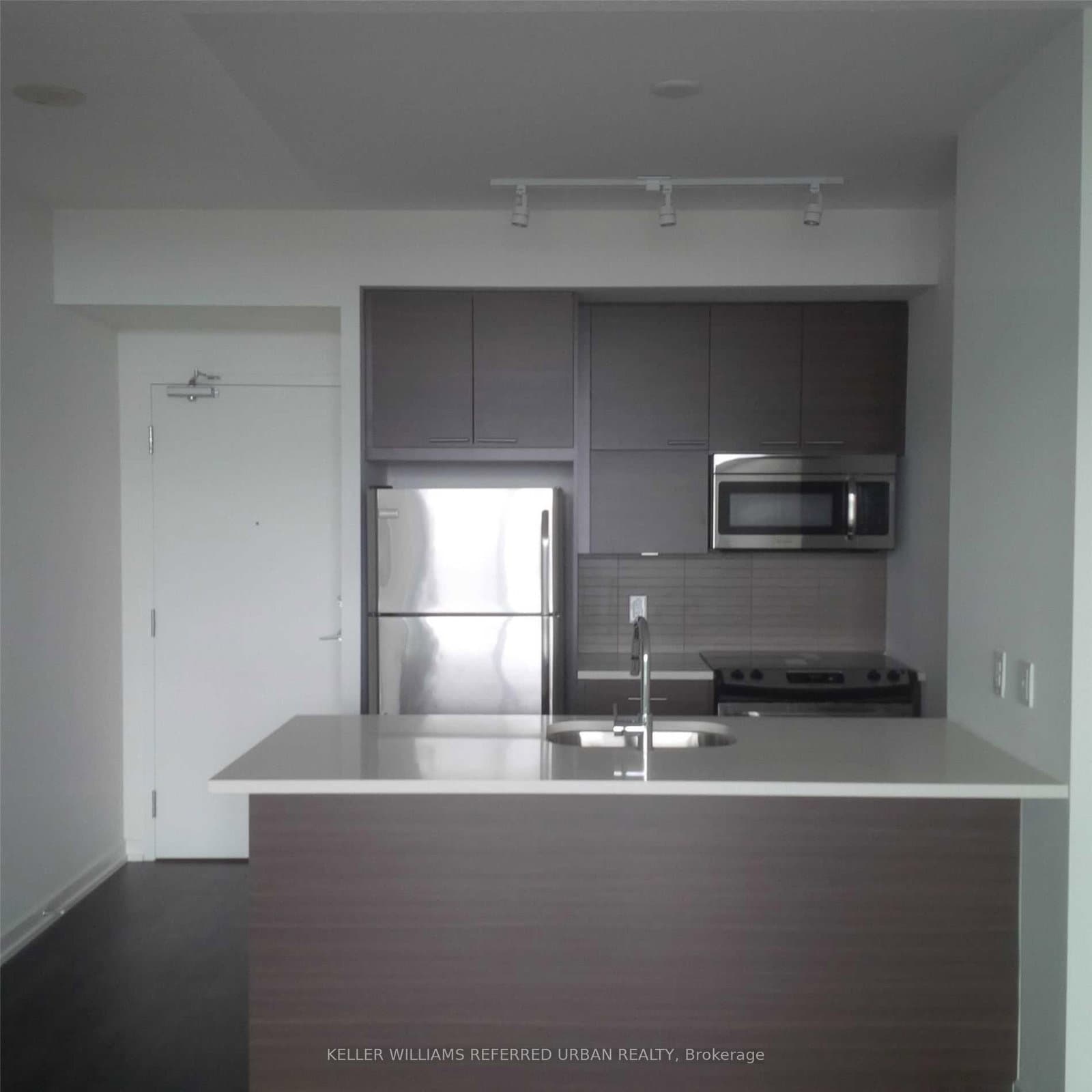 66 Forest Manor Road, Unit 2405 thumbnail 2