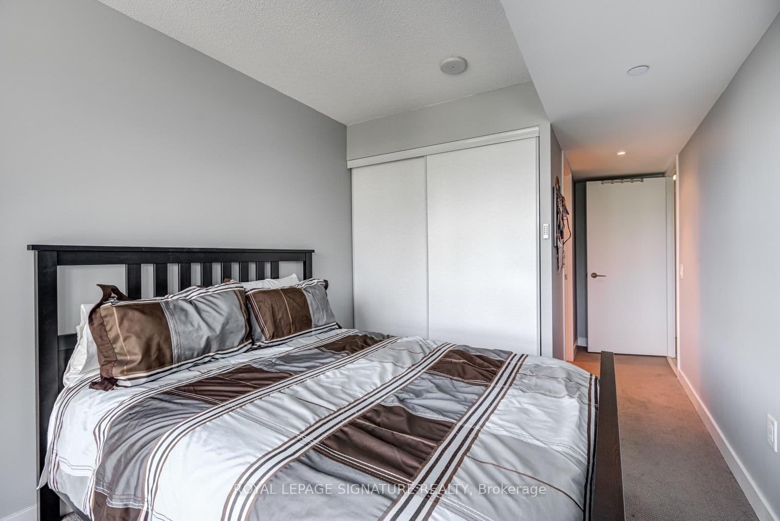 75 Queens Wharf Road, Unit 318 thumbnail 13
