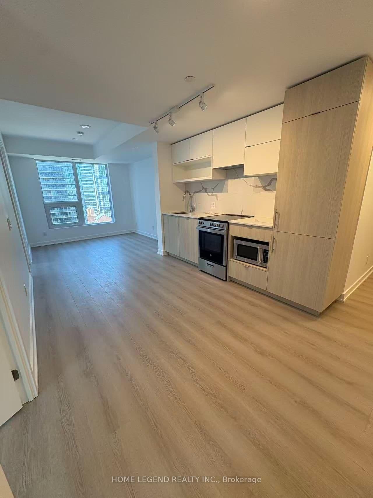 100 Queen Street E, Unit 2115