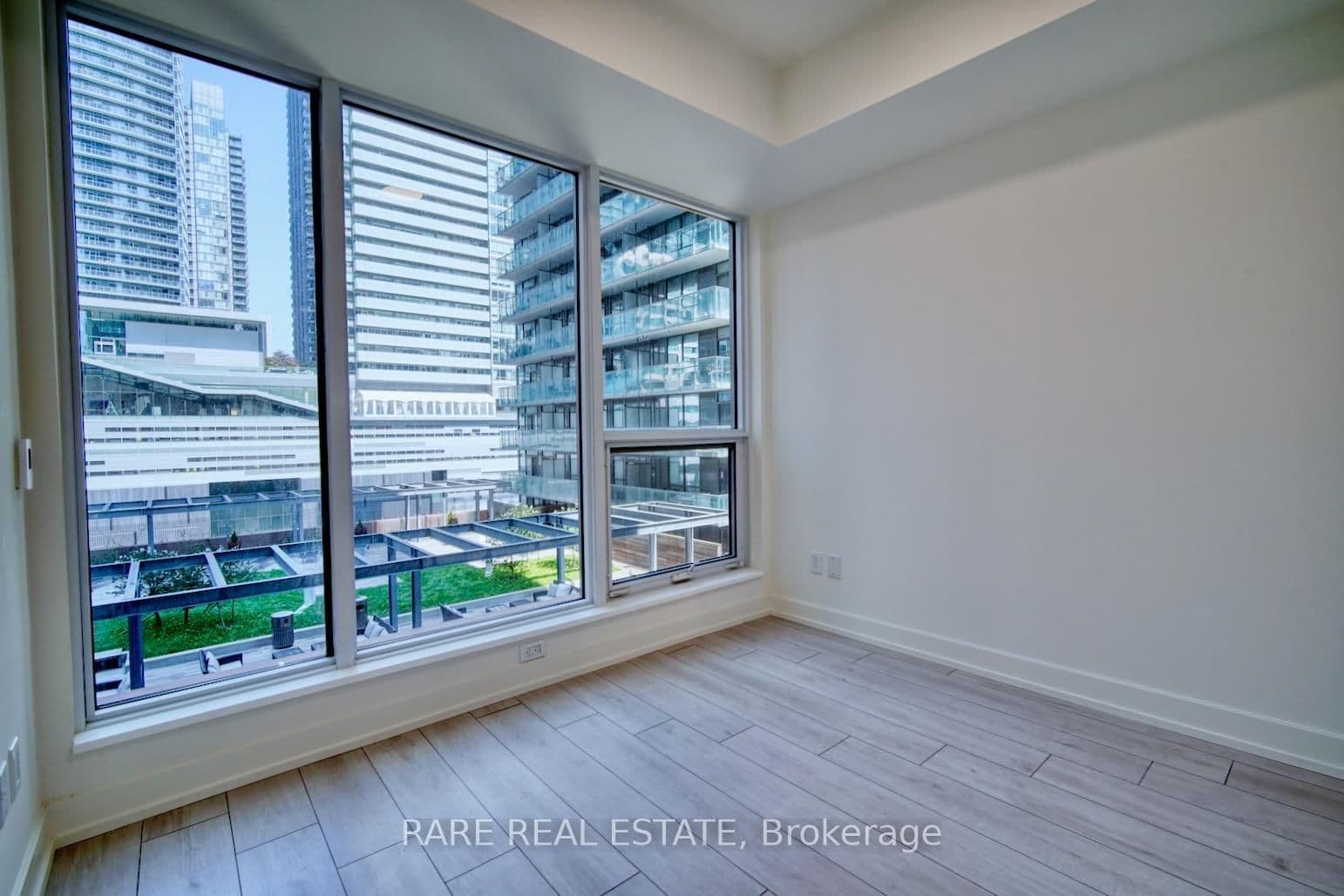 15 Mercer Street, Unit 619 thumbnail 5