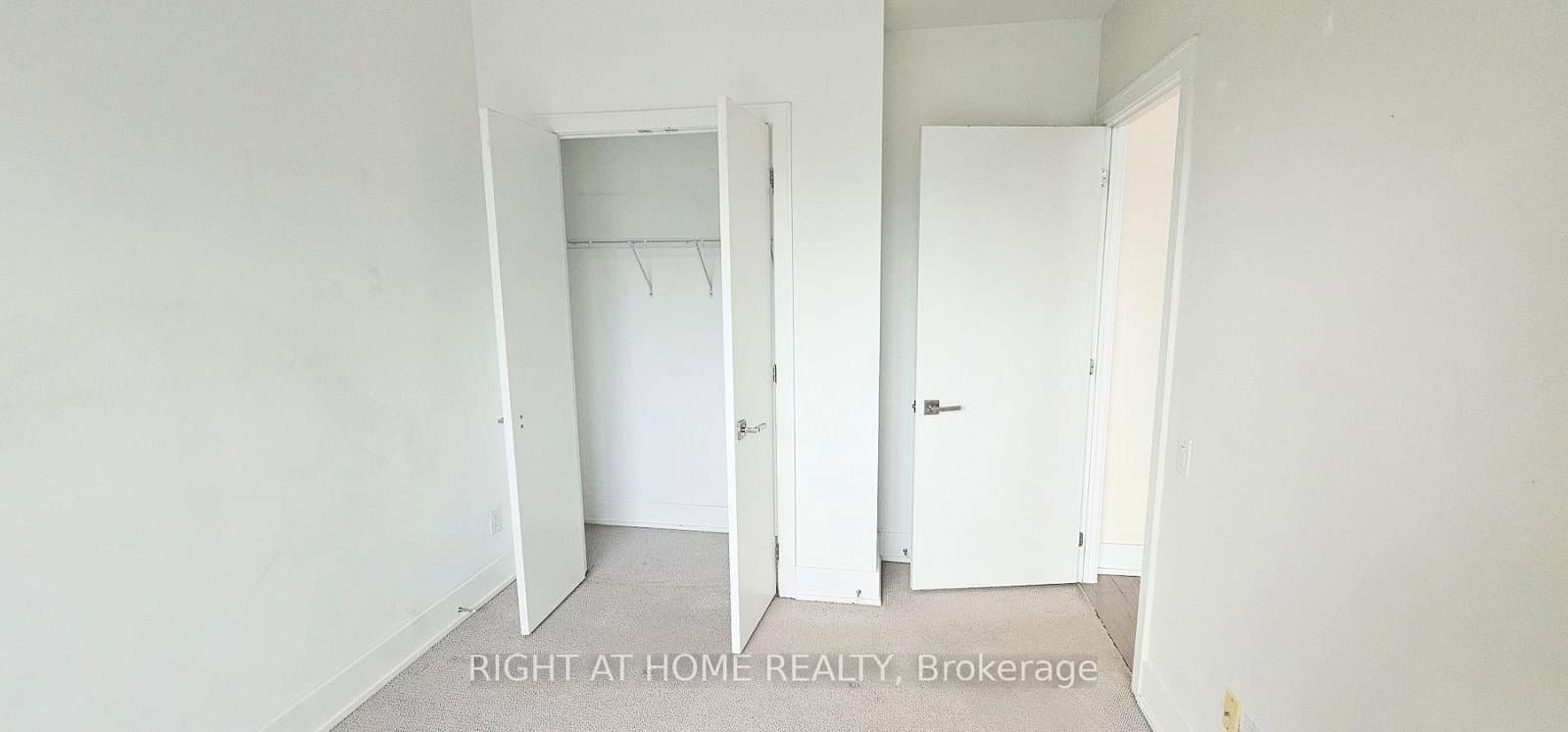 170 Avenue Road, Unit 302 thumbnail 11