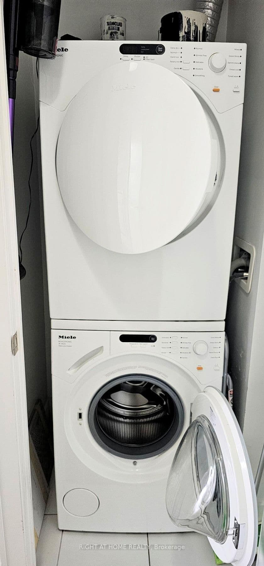 170 Avenue Road, Unit 302 thumbnail 21